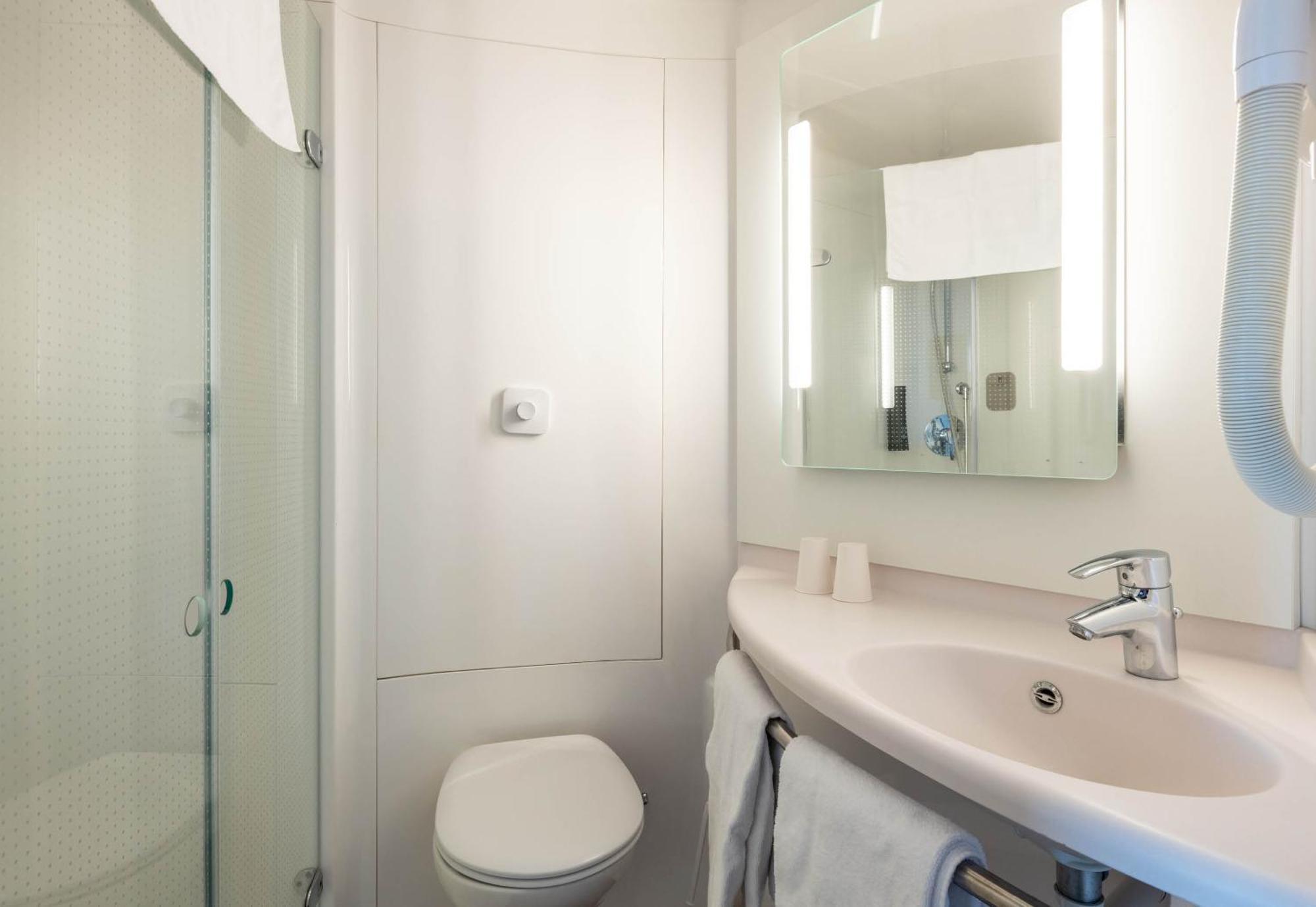 B&B Hotel Calais Terminal Cite Europe 3 Etoiles Coquelles Εξωτερικό φωτογραφία